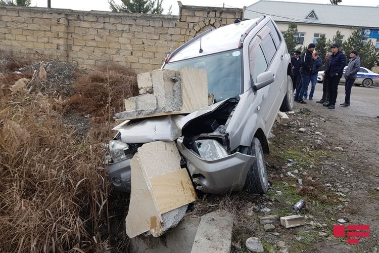 В Уджаре столкнулись два автомобиля, есть раненые - ФОТО