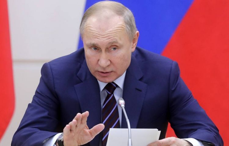 Putin submits draft law on change to Constitution to State Duma