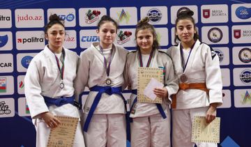 Mövsümün ilk yarışında 3 medal qazanılıb