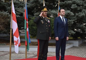 Azərbaycanla Gürcüstan arasında ikitərəfli hərbi əməkdaşlıq planı imzalanıb