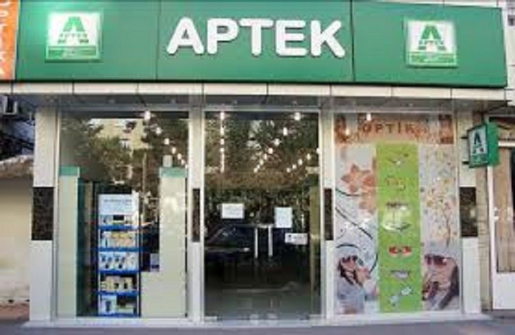  В аптеке в Баку проведен рейд, задержаны фармацевты