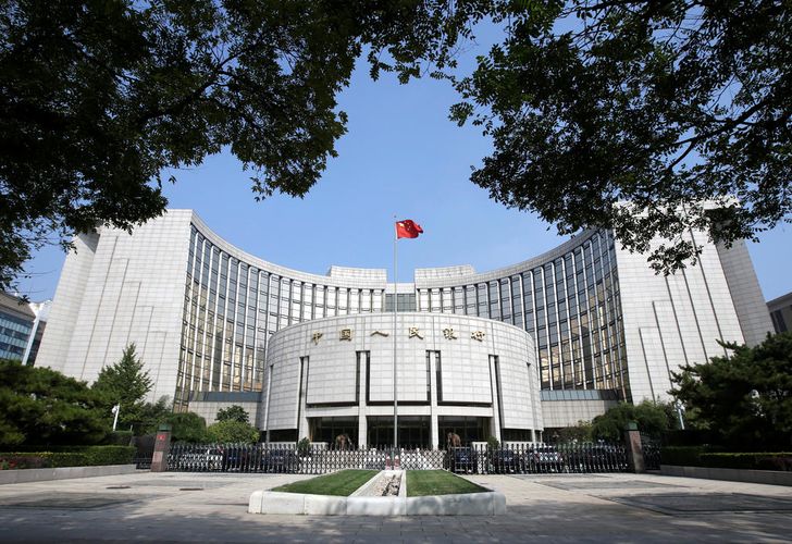 China central bank raises limit on small bank payments amid virus outbreak