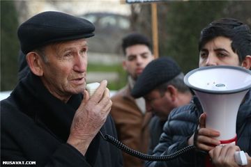  ®Rauf Arifoğlu Zeytun küçəsinin sakinləri ilə görüş keçirib