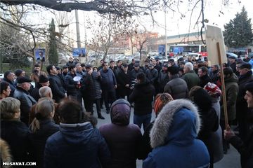  ®Rauf Arifoğlu Zeytun küçəsinin sakinləri ilə görüş keçirib