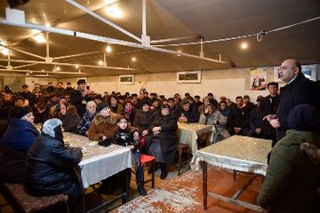 ®  İqbal Ağazadənin İ.İsmayılov küçəsində seçiciləri ilə növbəti görüşü olub