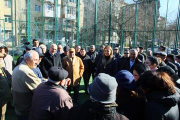 ®Könül Nurullayeva seçicilərlə görüşüb - VİDEO