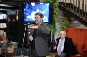 Mixail Qusmanın Bakıda "Hakimiyyət formulu" və "Həyat formulu" kitablarının təqdimatı keçirilib - FOTOSESSİYA