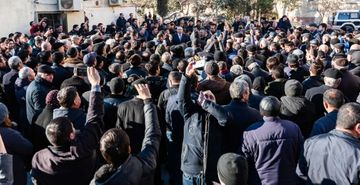 ®İqbal Ağazadənin Naximov sakinləri ilə görüşündə yenə izdiham yaşanıb - FOTO