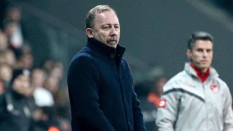 “Beşiktaş”ın yeni baş məşqçisi müəyyənləşib