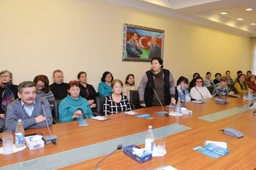 ®Sevinc Fətəliyeva Suraxanı rayonunda yaşayan müxtəlif xalqların nümayəndələri ilə görüşüb 