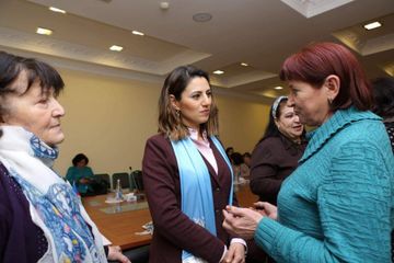 ®Sevinc Fətəliyeva Suraxanı rayonunda yaşayan müxtəlif xalqların nümayəndələri ilə görüşüb 