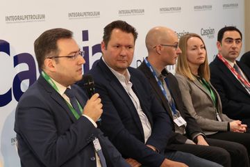 "AzerTelecom" Davosda Dünya İqtisadi Forumunda təmsil olunub - FOTO