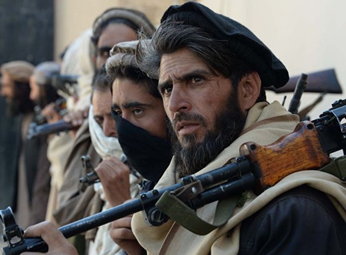 В Афганистане 10 полицейских погибли при нападении боевиков