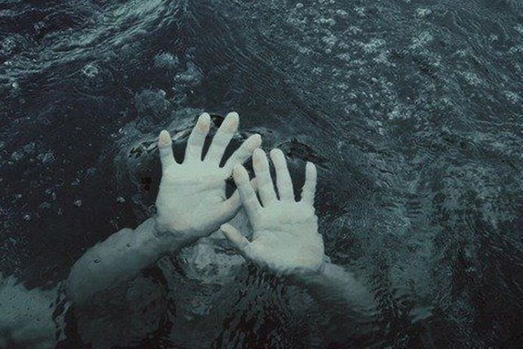 В Евлахе женщина утонула в канале
