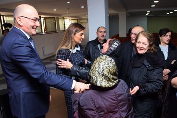 ® Parlament seçkilərində ilk dəfə iştirak edəcək Könül Nurullayeva seçki kampaniyasını aktiv şəkildə davam etdirir
