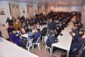 ® İqbal Ağazadə Tusi küçəsində sakinlərlə görüş keçirib