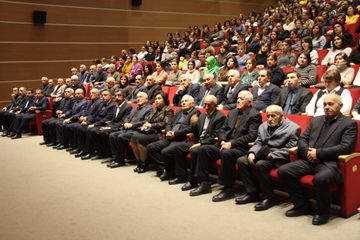 ® Fəttah Heydərov seçicilərlə görüşüb