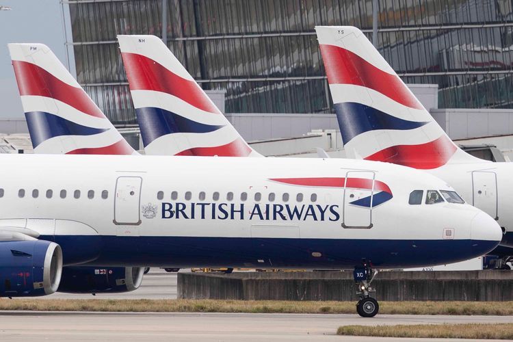 British Airways приостановила полеты в Китай