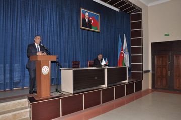 ® Siyavuş Novruzov Şahbuz şəhər ictimaiyyətinin nümayəndələri ilə görüşüb