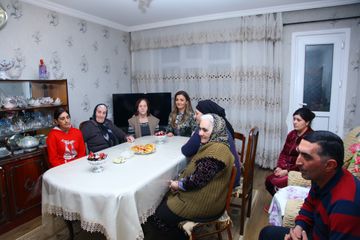 ® Könül Nurullayeva Qarabağ müharibəsi əlilləri, veteranları, şəhid ailələri  və Çernobıl əlilləri ilə görüşlər keçirib