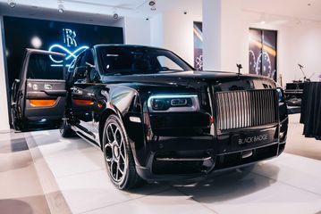 Bakıda "Rolls-Royce Cullinan Black Badge" avtomobili təqdim olunub - FOTO