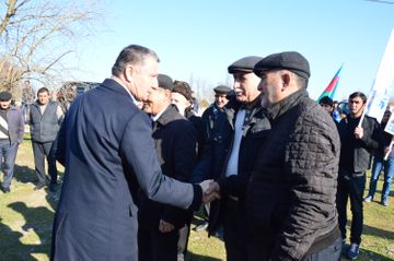 ® Yeni Azərbaycan Partiyasının namizədi Məşhur Məmmədov seçicilərlə görüşüb 