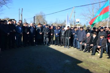 ® Yeni Azərbaycan Partiyasının namizədi Məşhur Məmmədov seçicilərlə görüşüb 