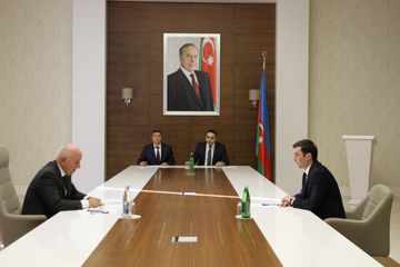 Mədəniyyət naziri vətəndaşları qəbul edib