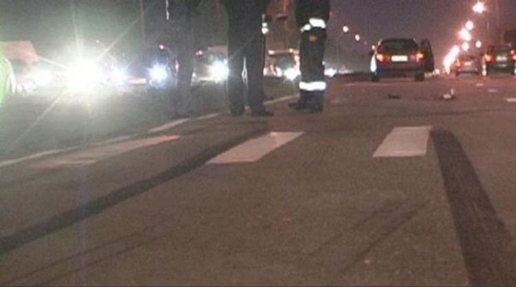 В Баку на карантинном посту автомобиль сбил сотрудника полиции 