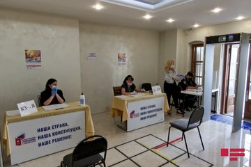 Rusiya əsas qanununu dəyişir - Ümumxalq səsverməsindən REPORTAJ