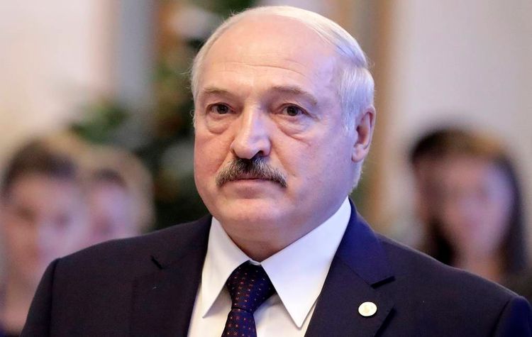Lukaşenko Belarusun koronavirusa qalib gəldiyini açıqlayıb