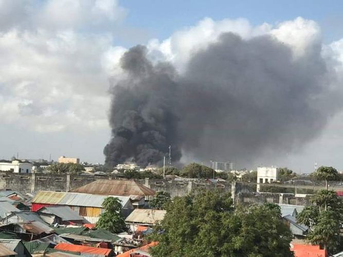 Powerful explosion hits Somali capital Mogadishu