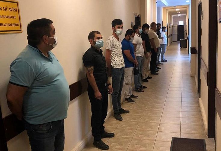 В Баку предотвращено проведение поминок криминального авторитета, есть задержанные