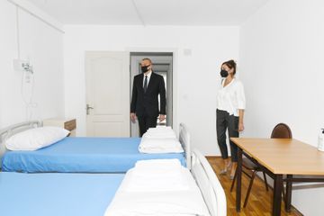 Prezident İlham Əliyev və Mehriban Əliyeva Bakıda modul tipli hospitalın açılışında iştirak ediblər  - YENİLƏNİB - 1