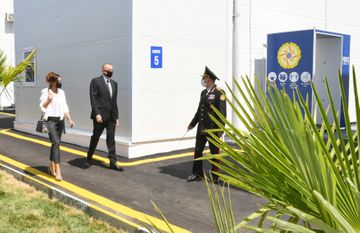 Prezident İlham Əliyev və Mehriban Əliyeva Bakıda modul tipli hospitalın açılışında iştirak ediblər  - YENİLƏNİB - 1