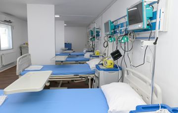 Prezident İlham Əliyev və Mehriban Əliyeva Bakıda modul tipli hospitalın açılışında iştirak ediblər  - YENİLƏNİB - 1