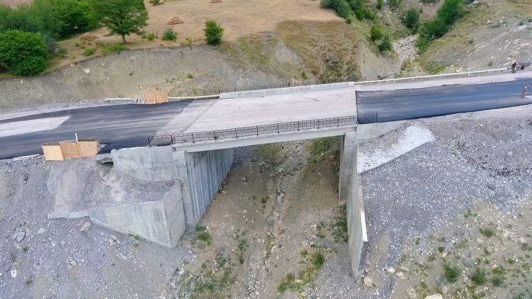 Quba-Qonaqkənd avtomobil yolunun yenidən qurulması yekunlaşır
