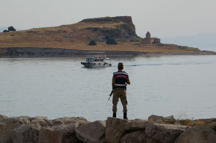 Missing migrant boat found 10 days after sinking in Lake Van