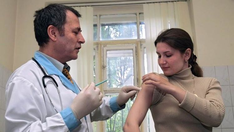 Russia says its COVID-19 vaccine creates immunity