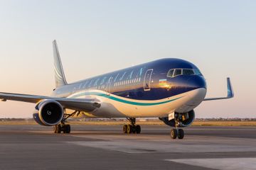 AZAL 159 Azərbaycan vətəndaşını Daşkənddən Vətənə çatdırıb - FOTO