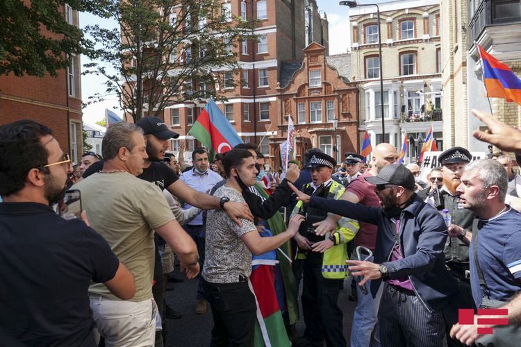 Armenians committed provocation during peaceful protest of Azerbaijanis in London, one Azerbaijani injured - VIDEO