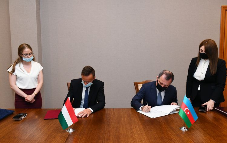 Azerbaijan and Hungary sign number of documents  