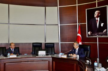 Türkiyə Müdafiə Sənayesi İdarəsinin direktoru: “PUA-larımız, raketlərimiz Azərbaycanın əmrindədir”