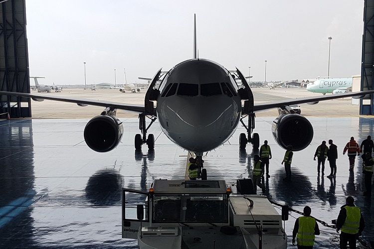 ABŞ və Hindistan sərnişin aviareyslərlərinin bərpa edilməsi barədə razılığa gəliblər