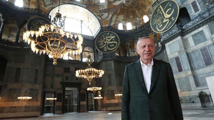 Эрдоган посетил собор Святой Софии