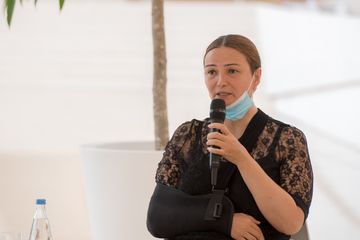 Prezidentin köməkçisi bir sıra ziyalı və ictimai xadimlə görüşüb - FOTO