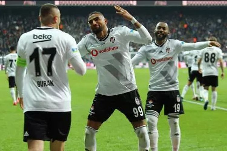 "Beşiktaş" Boatenqlə yollarını ayırıb