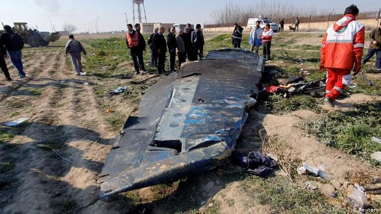 МИД Украины заявил об удачной расшифровке бортовых самописцев сбитого в Иране Boeing