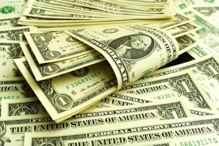 Обнародован курс маната к доллару на 27 июля