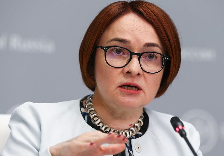 Elvira Nabiullina: "Rusiya iqtisadiyyatının bərpası 1,5 ildən çox çəkəcək"